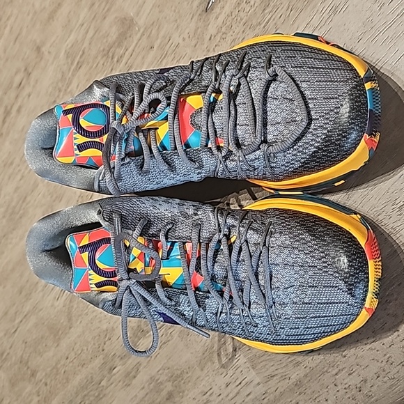 Men's Nike KD8 Sneakers Size 10 - Picture 2 of 10